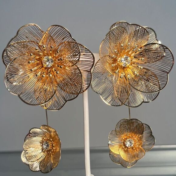 Bohemian flower earrings A168 - Picture 1 of 6